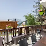 Le Chamois 2* ラルプ・デュエ