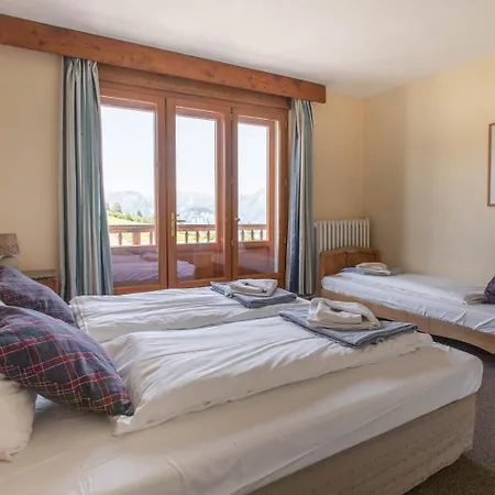 Le Chamois By Youralpadventure Hotel 2*