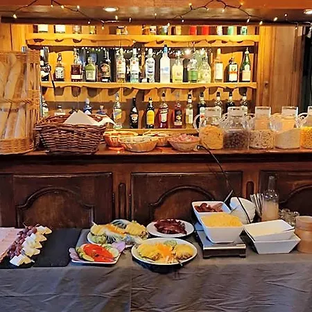 Hotel Le Chamois 2*
